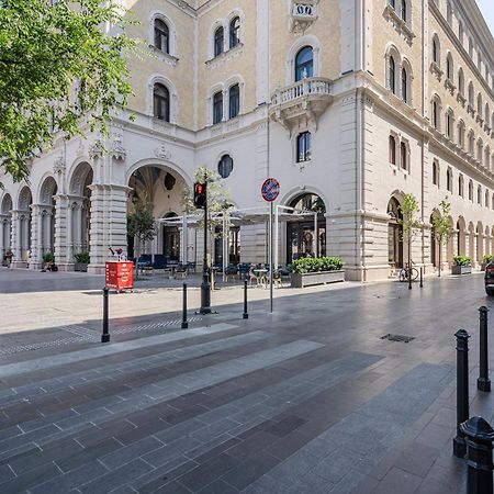 Architecture Fan'S Apartment Near Opera House Budapest Esterno foto