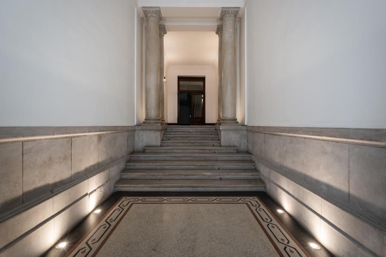 Architecture Fan'S Apartment Near Opera House Budapest Esterno foto