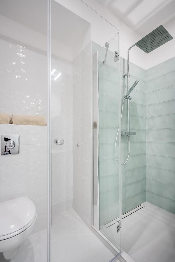 Architecture Fan'S Apartment Near Opera House Budapest Esterno foto
