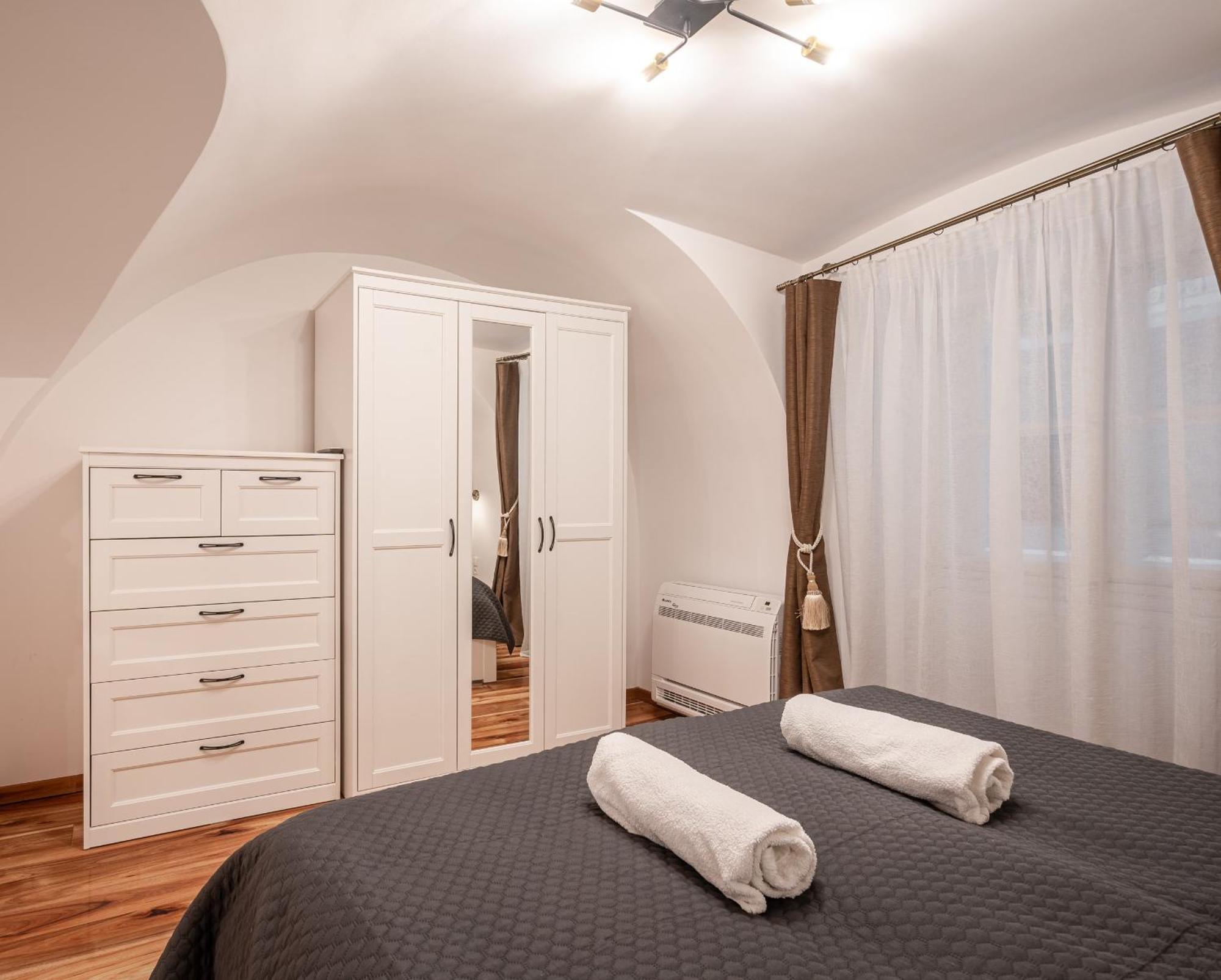 Architecture Fan'S Apartment Near Opera House Budapest Esterno foto